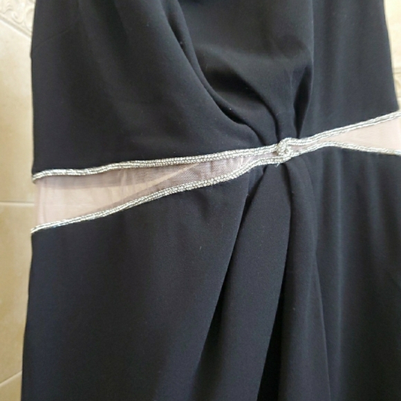 Black One Shoulder Maxi Dress - Picture 6 of 6